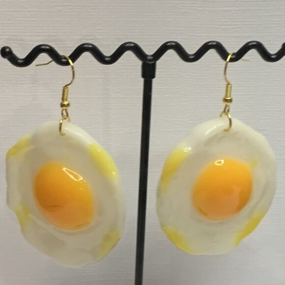 Egg Earring, Funny Food Earring, Gift Idea, Cooking Earring, Chef Earring - Picture 5 of 5